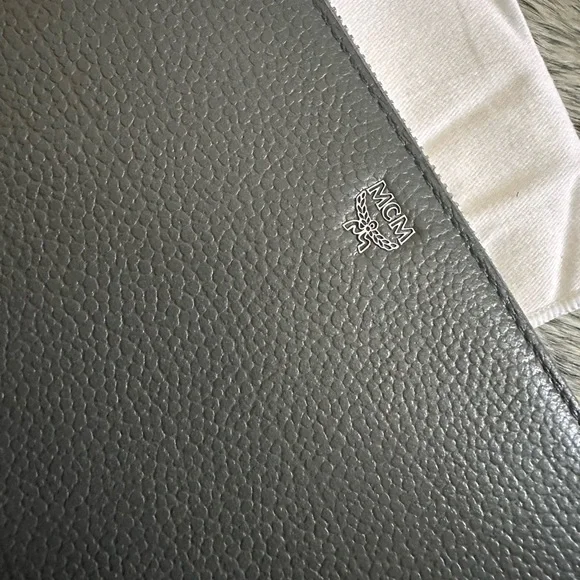 MCM Ottomar Large Wallet - Picture 6 of 7